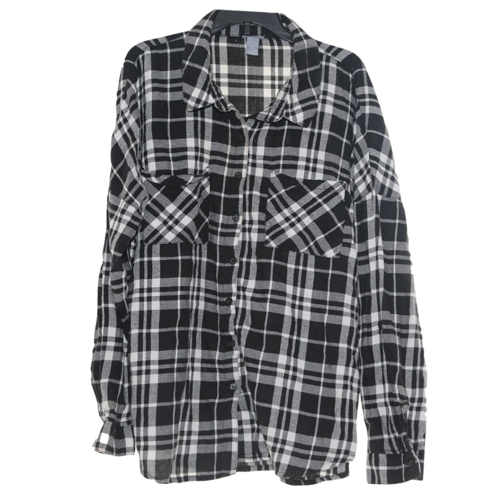 Charlotte Russe Black & White Plaid Button Shirt